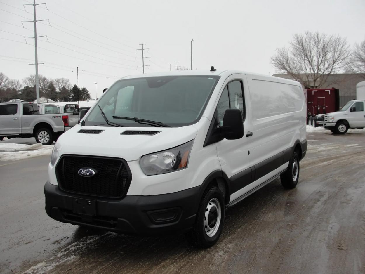 2021 Ford Transit | Photo 1 of 11