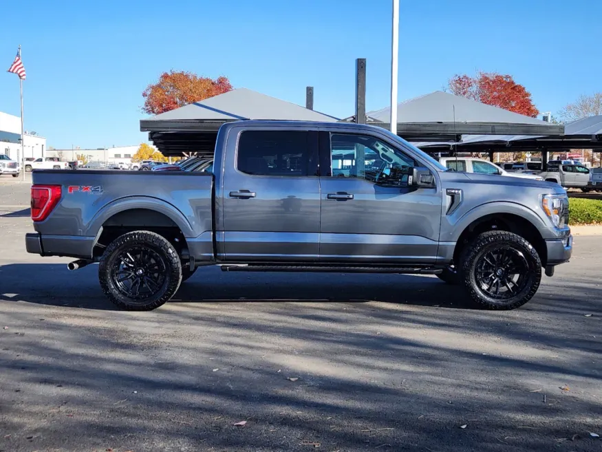 2023 Ford F-150 XL | Photo 1 of 30