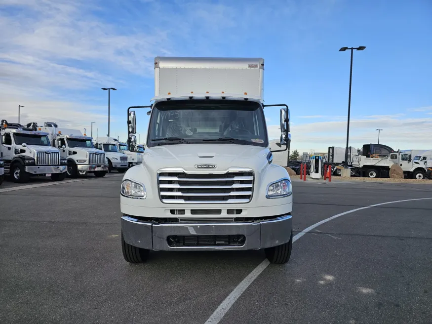 2025 Freightliner M2 106 | Photo 2 of 24