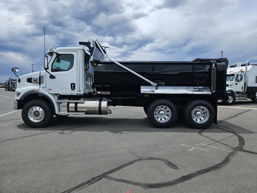 2025 Western Star 47X | Photo 8 of 14