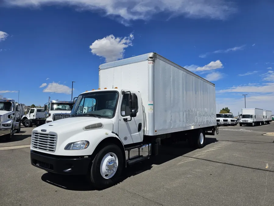 2019 Freightliner M2 106 | Photo 1 of 21