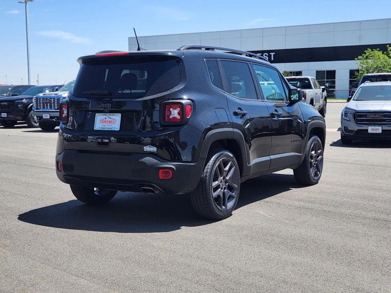 2021 Jeep Renegade 80th Anniversary | Photo 2 of 27