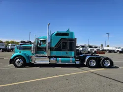 2022 Kenworth W900 | Thumbnail Photo 11 of 28