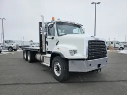 2025 Freightliner 114SD | Thumbnail Photo 3 of 16