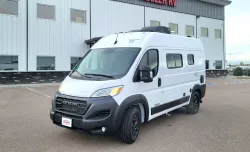 2024 Winnebago Solis Pocket 36B | Thumbnail Photo 16 of 17