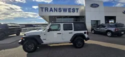 2024 Jeep Wrangler | Thumbnail Photo 1 of 30