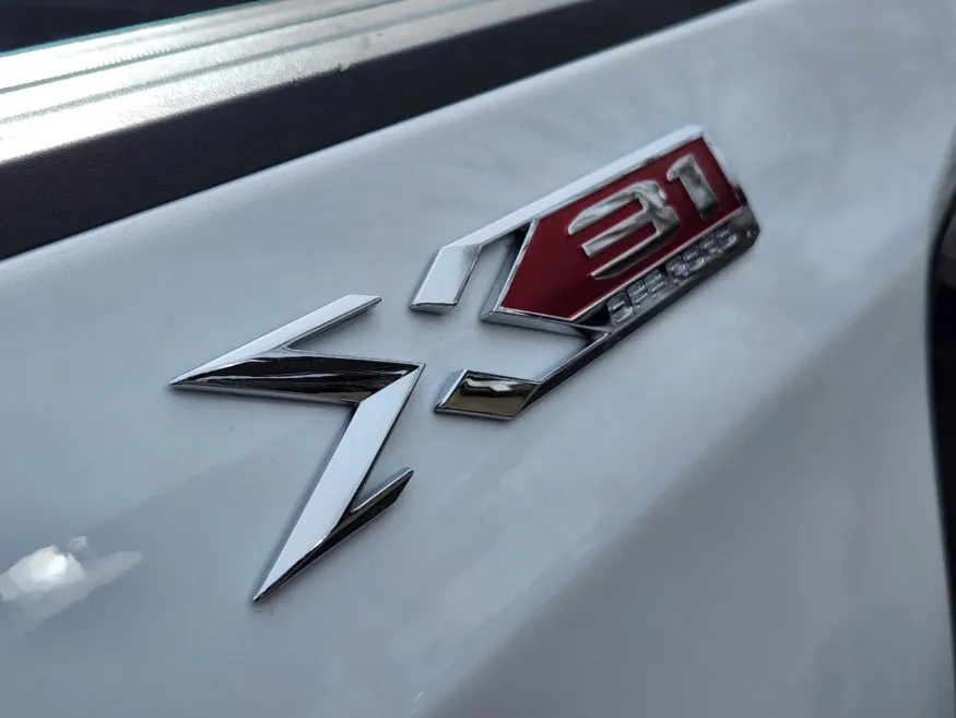 2023 GMC Sierra 1500 Elevation | Photo 12 of 31