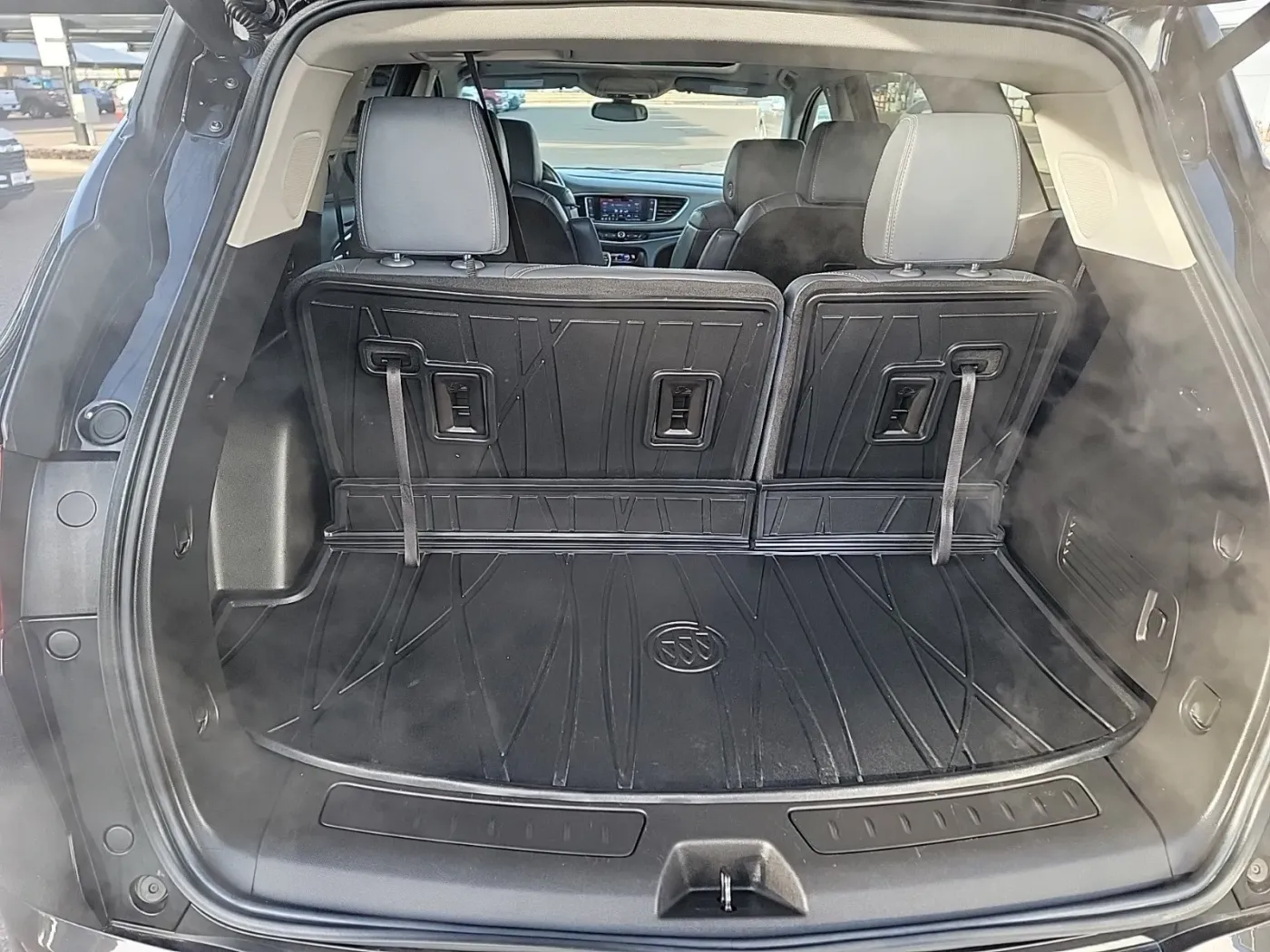 2021 Buick Enclave Essence | Photo 4 of 21