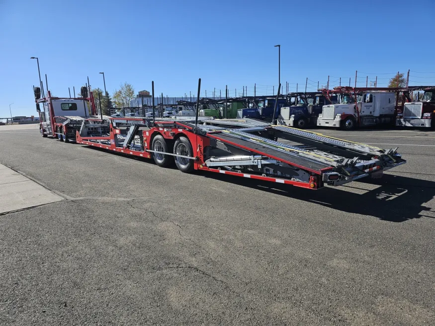 2022 Western Star 4900FA | Photo 11 of 19