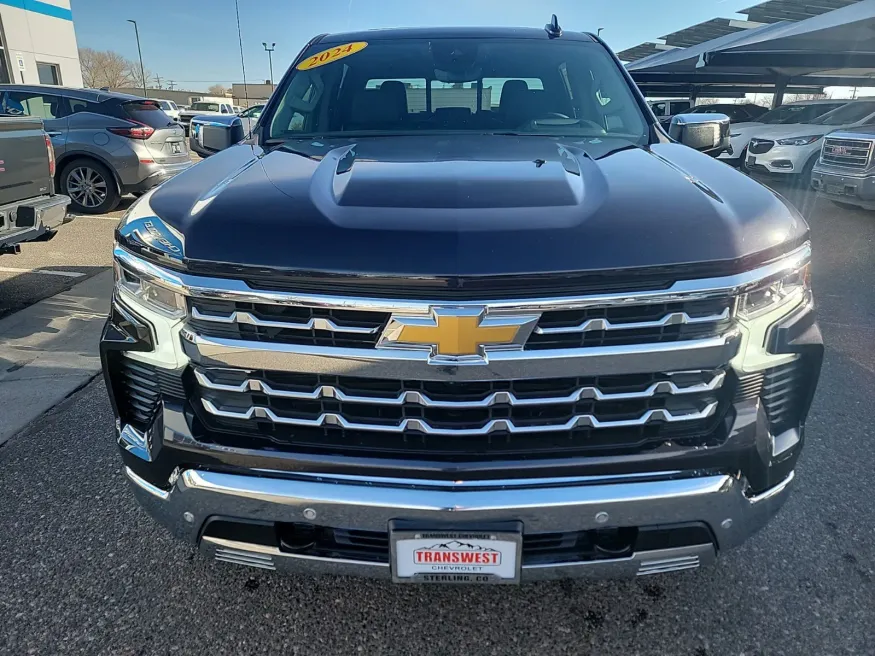 2024 Chevrolet Silverado 1500 LTZ | Photo 7 of 20