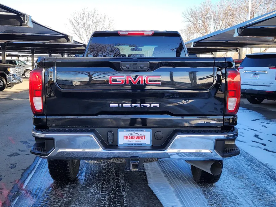 2023 GMC Sierra 3500HD SLE | Photo 13 of 29