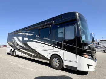 2020 Newmar London Aire 4543