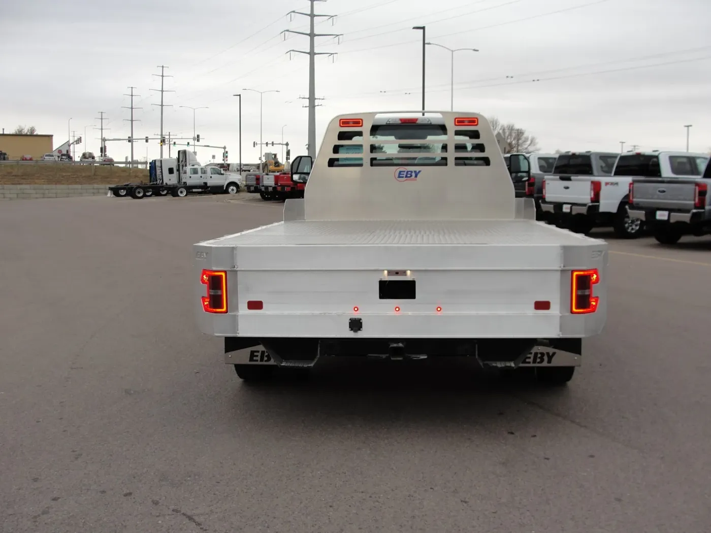 2024 Ford F-550 | Photo 4 of 12