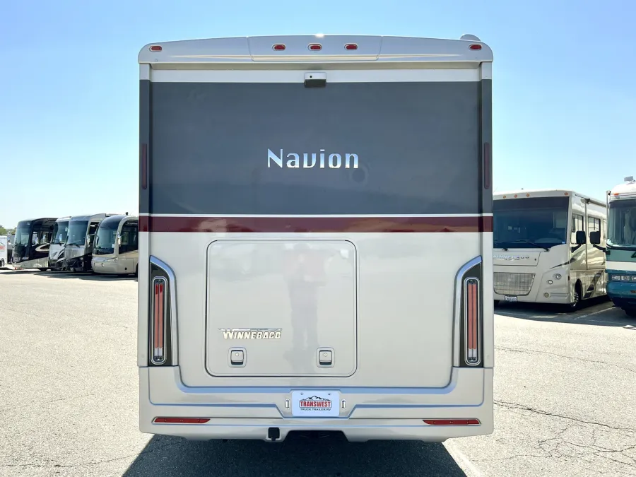 2025 Winnebago Navion 24T | Photo 18 of 27