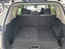 2023 Nissan Rogue SV | Thumbnail Photo 5 of 14