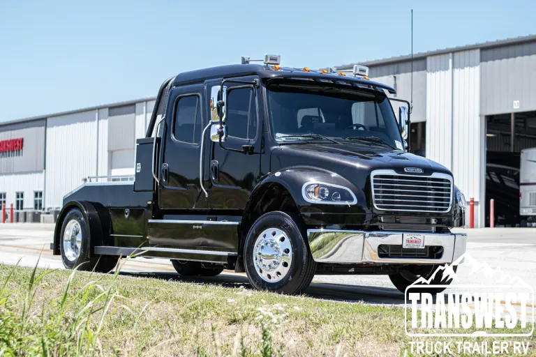 2023 Freightliner M2 106 Bolt