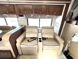 2018 Forest River Sunseeker 3010DS | Thumbnail Photo 8 of 27