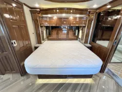 2015 Newmar Essex 4503 | Thumbnail Photo 14 of 29