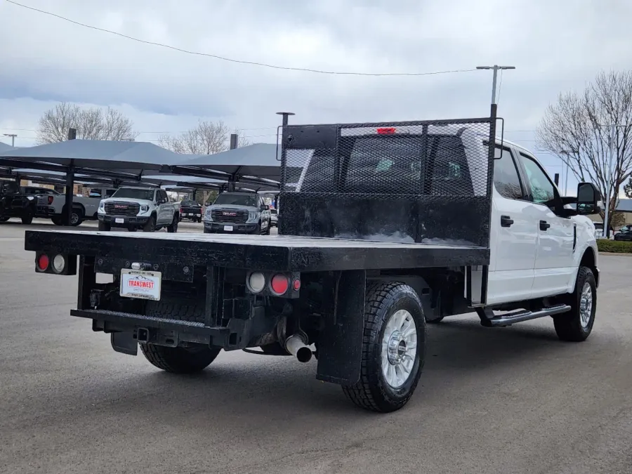 2021 Ford Super Duty F-350 SRW | Photo 2 of 29