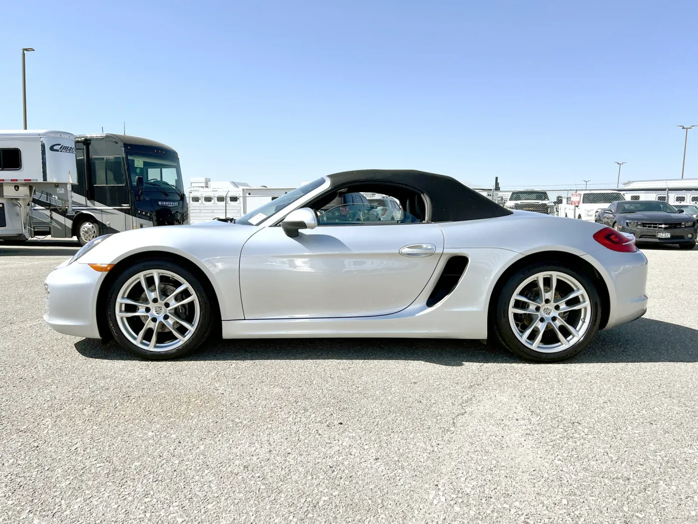 2014 Porsche Boxster | Photo 3 of 13