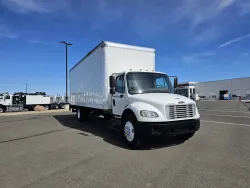 2018 Freightliner M2 106 | Thumbnail Photo 3 of 20