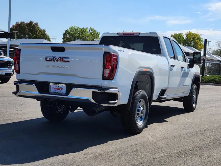 2025 GMC Sierra 2500HD Pro | Photo 2 of 27