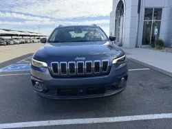 2021 Jeep Cherokee Latitude Lux | Thumbnail Photo 7 of 17