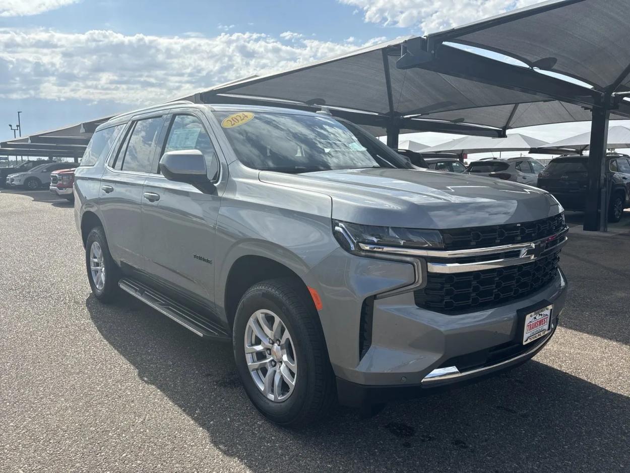 2024 Chevrolet Tahoe LS | Photo 6 of 23