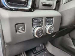 2025 GMC Sierra 2500HD Denali Ultimate | Thumbnail Photo 6 of 31