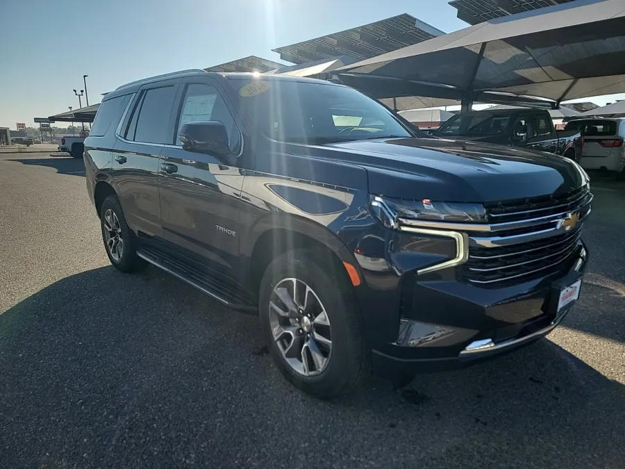 2024 Chevrolet Tahoe LT | Photo 8 of 23