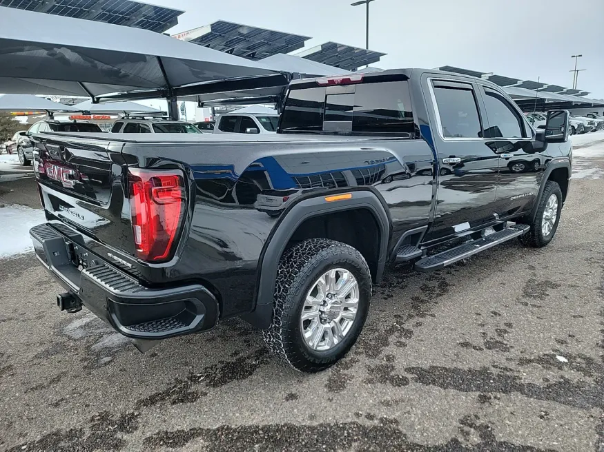 2022 GMC Sierra 2500HD Denali | Photo 6 of 21