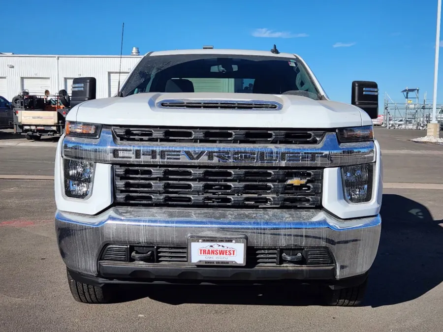 2023 Chevrolet Silverado 2500HD LT | Photo 4 of 29