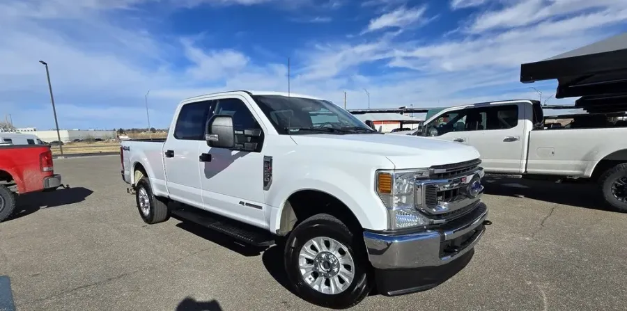 2022 Ford F-250 | Photo 3 of 27