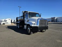 2024 Freightliner 114SD | Thumbnail Photo 3 of 18