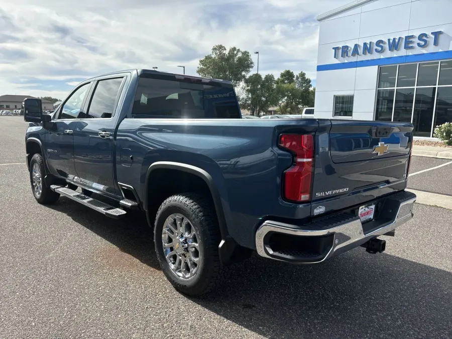 2024 Chevrolet Silverado 3500HD LTZ | Photo 2 of 23