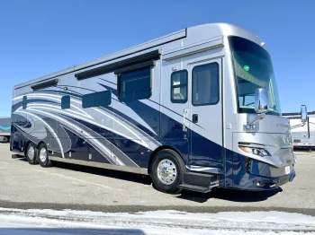 2022 Newmar Mountain Aire 4118