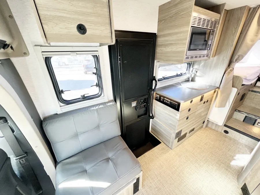 2025 Winnebago EKKO 23B | Photo 7 of 20