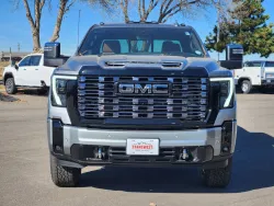 2025 GMC Sierra 3500HD Denali Ultimate | Thumbnail Photo 3 of 26