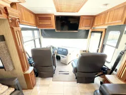 2017 Newmar Dutch Star 4369 | Thumbnail Photo 6 of 32