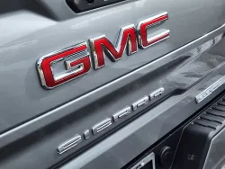 2025 GMC Sierra 1500 Elevation | Thumbnail Photo 14 of 31