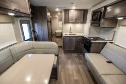 2025 Winnebago Spirit 31H | Thumbnail Photo 3 of 20