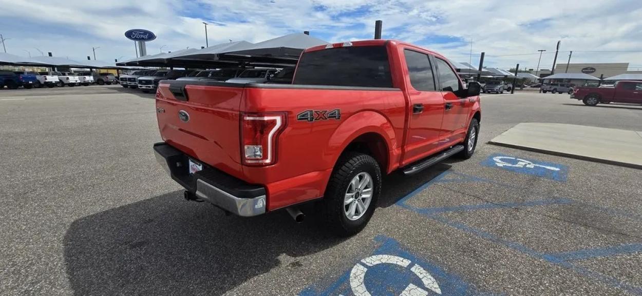 2017 Ford F-150 | Photo 5 of 27