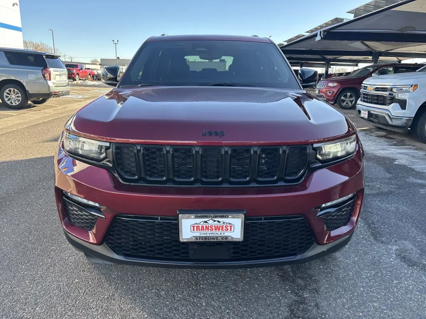 2023 Jeep Grand Cherokee Limited | Photo 7 of 23