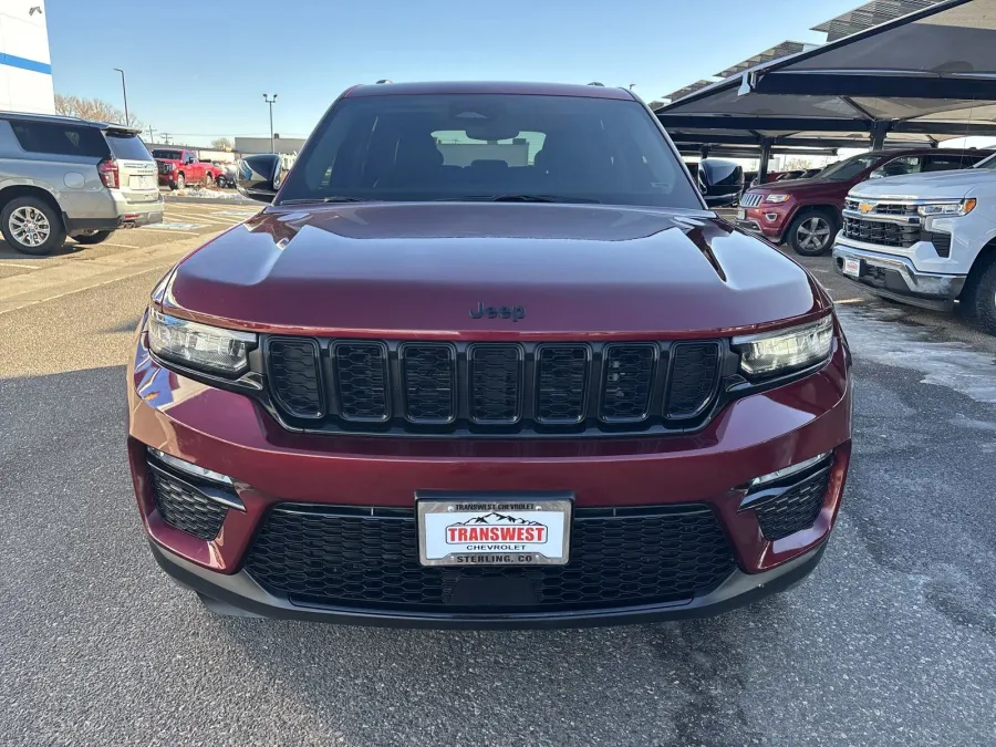 2023 Jeep Grand Cherokee Limited | Photo 7 of 23