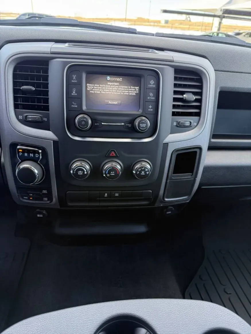 2024 RAM 1500 Classic Tradesman | Photo 11 of 14