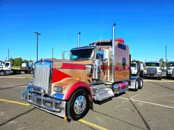 2022 Kenworth W900 | Thumbnail Photo 1 of 31