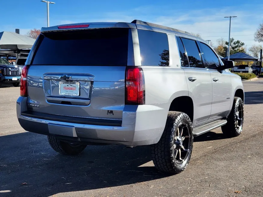 2020 Chevrolet Tahoe LT | Photo 2 of 34