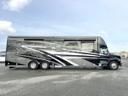 2024 Newmar Supreme Aire 4530 | Thumbnail Photo 3 of 33