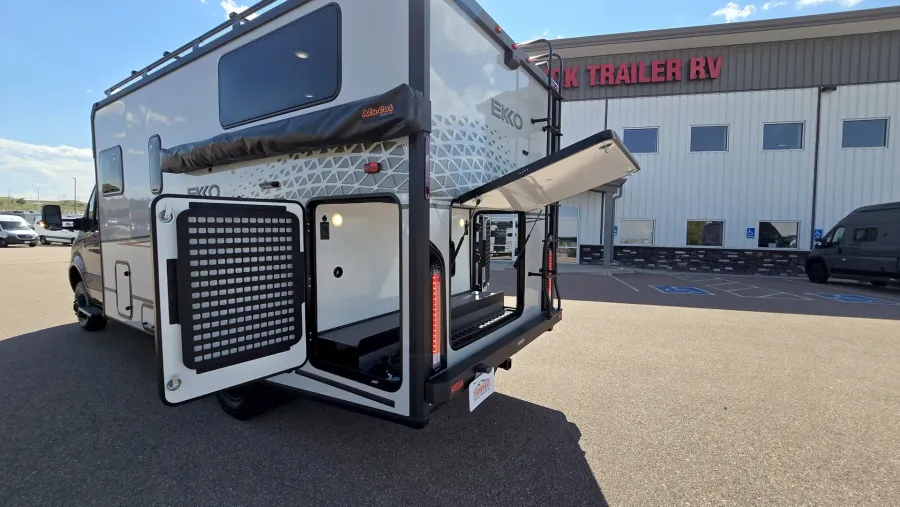 2025 Winnebago EKKO 23B | Photo 18 of 28