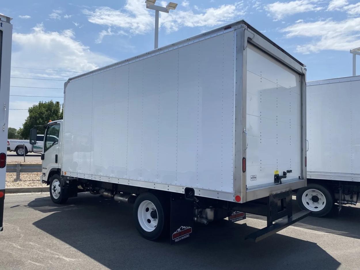 2024 Isuzu NPR-HD 16&#039; Box Van | Photo 6 of 9